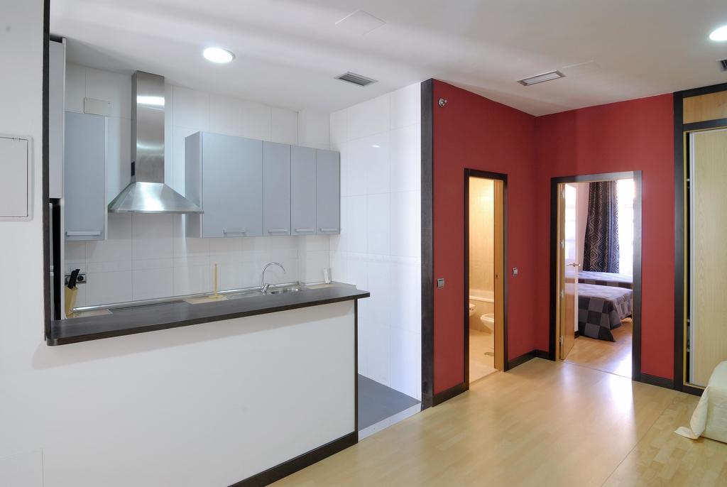 מדריד Apartamentos El Tiempo מראה חיצוני תמונה