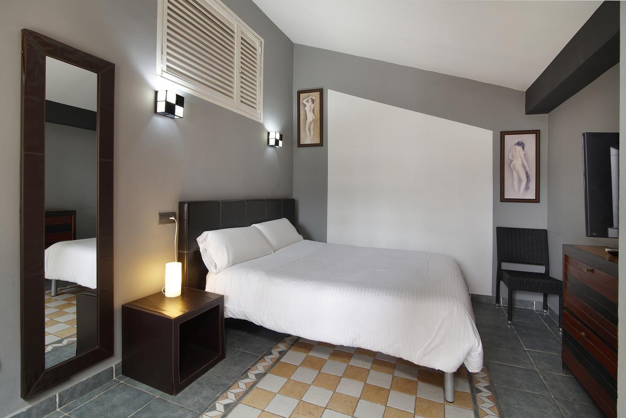 מדריד Apartamentos El Tiempo מראה חיצוני תמונה