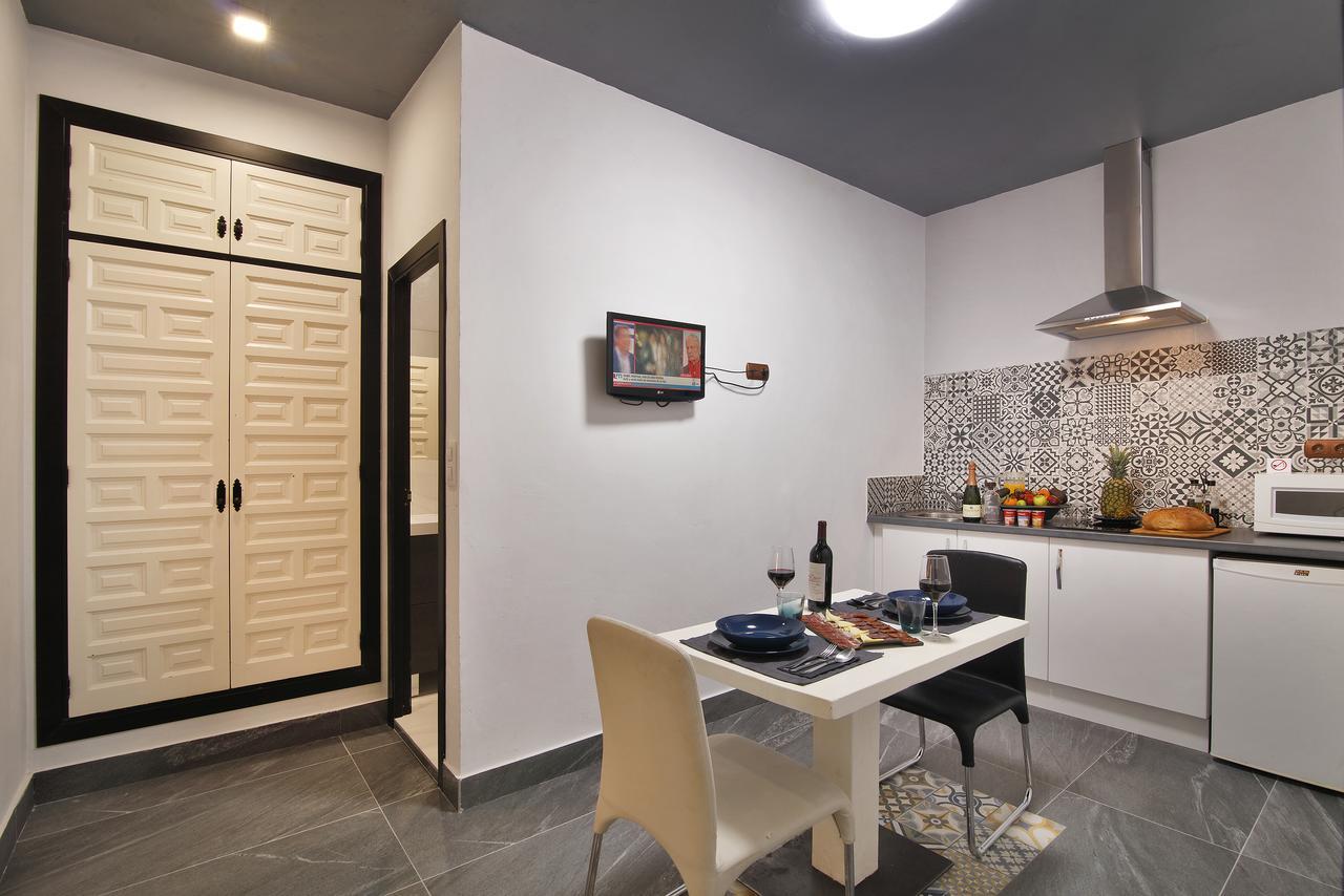 מדריד Apartamentos El Tiempo מראה חיצוני תמונה